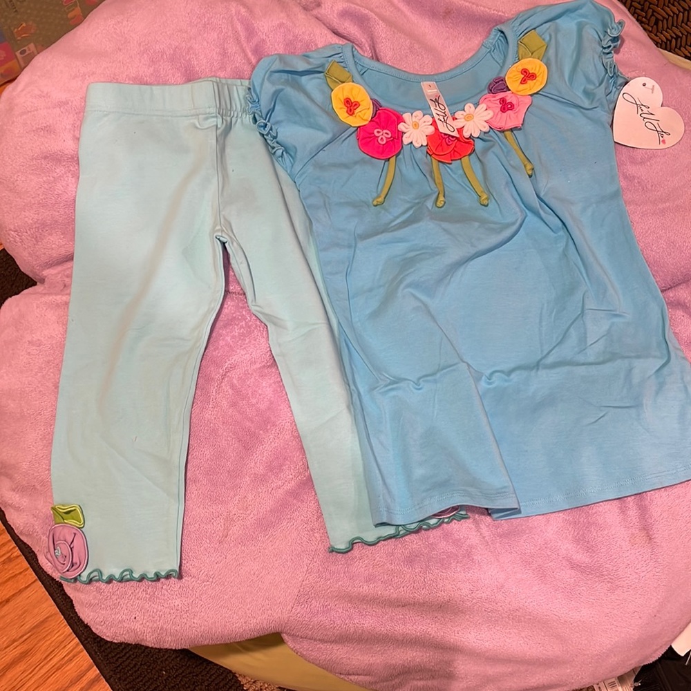 Love Me Lots flower embroidered tunic and capris (new with tag)